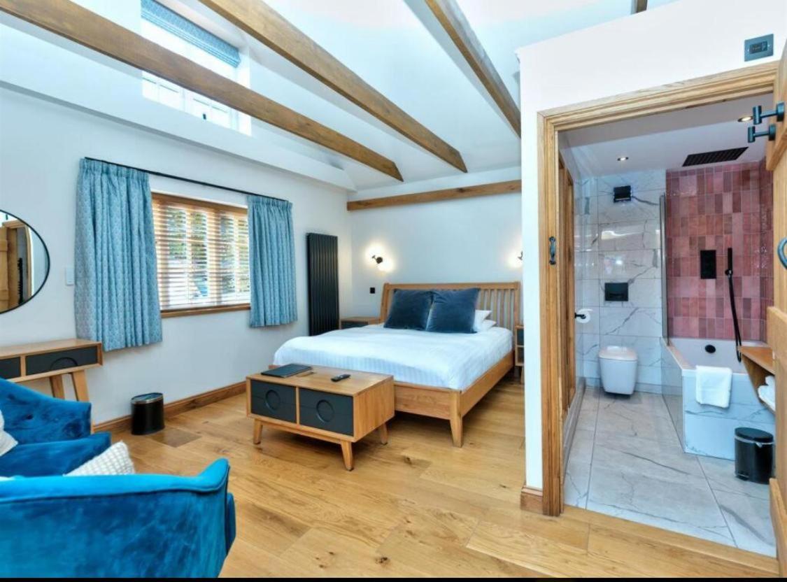 Sebastians Hotel Oswestry Bagian luar foto